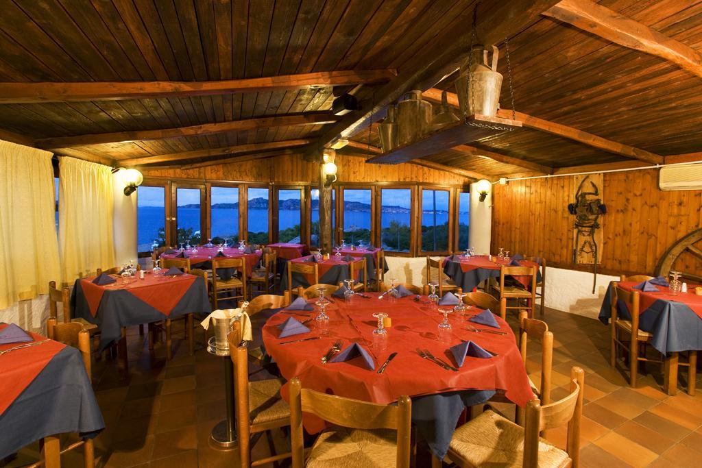 Отель Camping Acapulco Палау Экстерьер фото